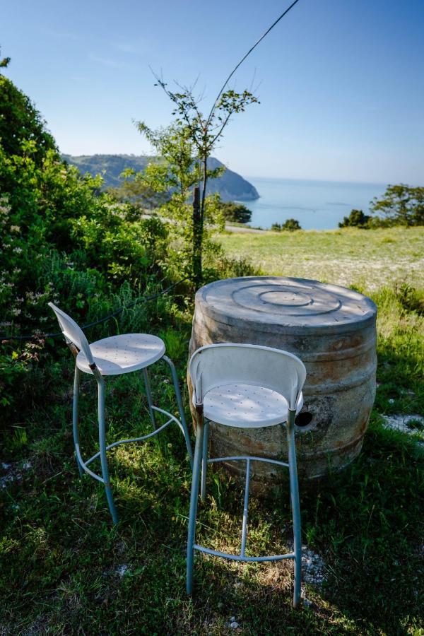 Agriturismo Conero Ancona Bagian luar foto